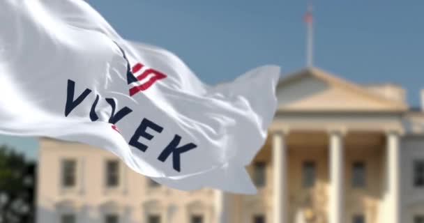 워싱턴 21일 2023년 Vivek Ramaswamy 2024 대통령 캠페인 깃발이 백악관 — 비디오