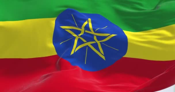 Közelkép Etiópia Nemzeti Lobogtatásáról Vízszintes Zöld Sárga Piros Sávok Köztük — Stock videók