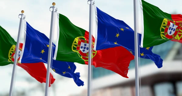 Bandiere Del Portogallo Che Sventolano Bandiere Dell Unione Europea Una — Foto Stock