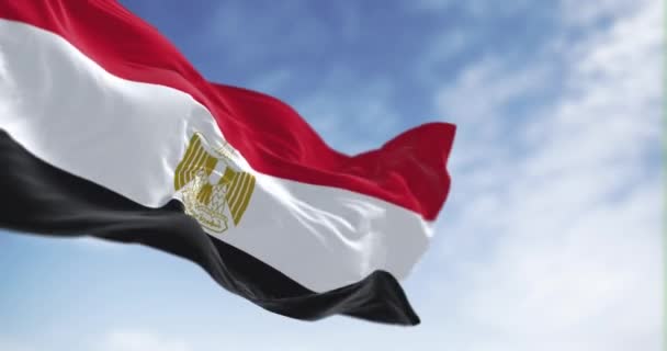 Egypte Nationale Vlag Zwaaien Een Heldere Dag Horizontale Rode Witte — Stockvideo