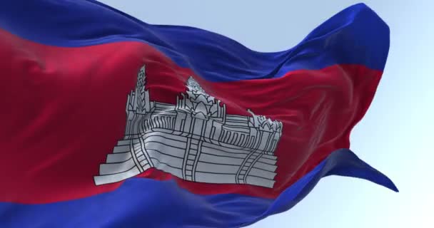 Крупный План Размахивания Национальным Флагом Камбоджи Три Полосы Синие Двойные — стоковое видео