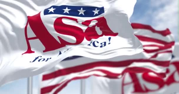 2023年6月20日 美国本顿维尔 哈钦森 Asa Hutchinson 2024年总统竞选旗帜与美国国旗一同飘扬 无缝3D渲染动画 慢动作回圈有选择的重点 2024年美国总统选举 — 图库视频影像