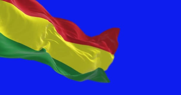 Bolivia Nationale Vlag Zwaaiend Wind Geïsoleerd Blauwe Achtergrond Naadloze Weergave — Stockvideo