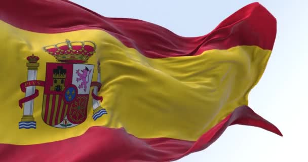 Spanya Krallığı Bayrağı Rüzgarda Dalgalanıyor Kırmızı Sarı Kırmızı Yatay Çizgiler — Stok video