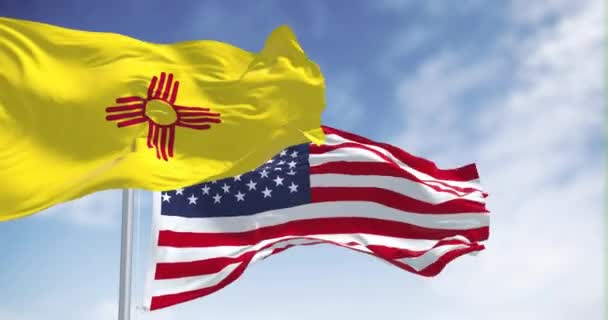 Flaga Stanu Nowy Meksyk Wymachuje Amerykańskim Jonem Flagi Stan Południowo — Wideo stockowe