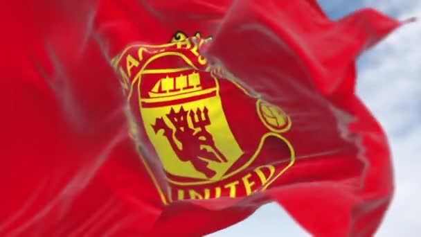 Manchester Storbritannien Oktober 2023 Närbild Manchester United Football Club Flagga — Stockvideo