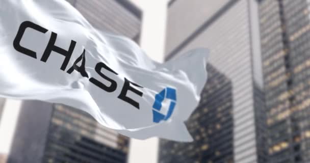 Nueva York Octubre 2023 Primer Plano Bandera Del Chase Bank — Vídeos de Stock