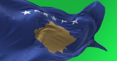 Yeşil ekranda dalgalanan Kosova ulusal bayrağına yakın plan. Mavi bir alanda Kosova 'nın altın haritasının üzerinde altı beyaz yıldız. Kusursuz 3D canlandırma animasyonu. Krom anahtar. Yavaş çekim döngüsü. 4 bin. Seçici odak