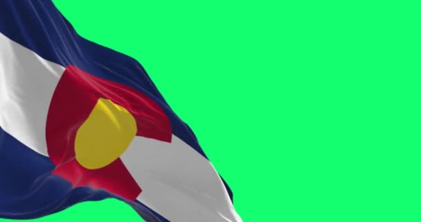 Крупный План Флага Штата Колорадо Размахивающего Зеленом Экране Три Синие — стоковое видео