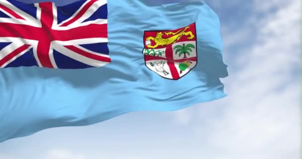 Λεπτομέρεια Της Εθνικής Σημαίας Του Fiji Κυματίζει Μια Σαφή Ημέρα — Αρχείο Βίντεο