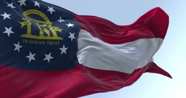 Penutupan Bendera Negara Bagian Georgia Melambai Pada Hari Yang Cerah — Stok Video