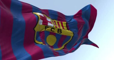 Barselona, SP, Aralık 12023: FC Barcelona bayrağını dalgalandırın. FC Barcelona, İspanya 'nın Barcelona şehrinde kurulmuş profesyonel bir futbol kulübüdür. Kusursuz 3 boyutlu animasyon. Yavaş çekim döngüsü. Sallanan bayrak