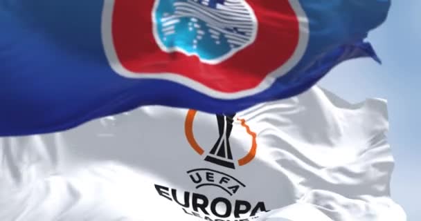 Дублин Dec 2023 Флаги Уефа Лиги Европы Ждут Ветра Ежегодное — стоковое видео