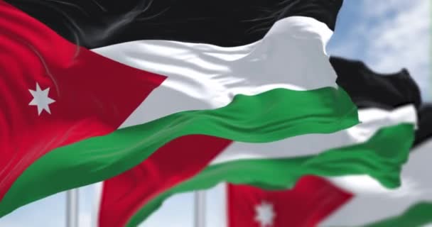 Национальные Флаги Иордании Машут Ясный День Черные Белые Зеленые Полосы — стоковое видео