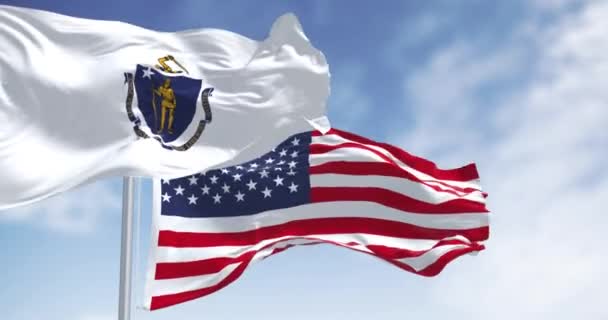马萨诸塞州和美国的国旗在风中飘扬 爱国主义和身份概念 无缝3D渲染动画 慢动作回圈有选择的重点 — 图库视频影像