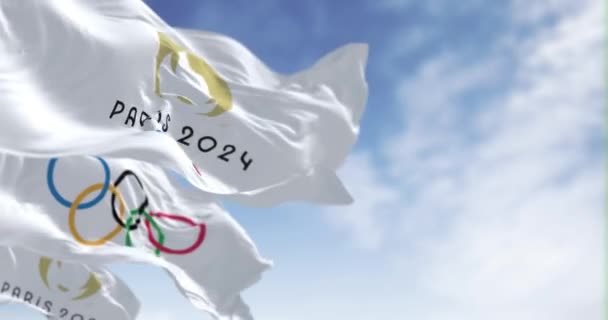 Paris Ekim 2023 Paris 2024 Olimpiyat Oyunları Bayrakları Rüzgarda Sallanıyor — Stok video