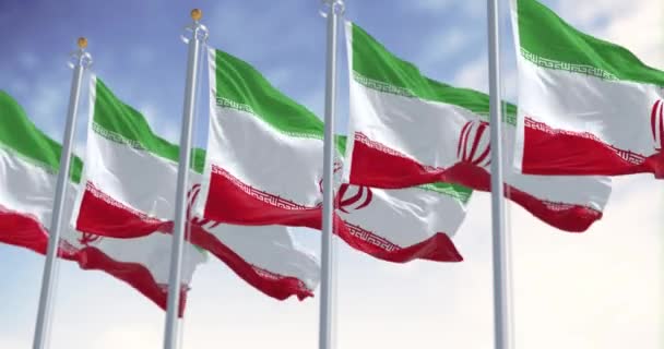 Banderas Nacionales República Islámica Irán Ondeando Día Claro Animación Renderizado — Vídeos de Stock