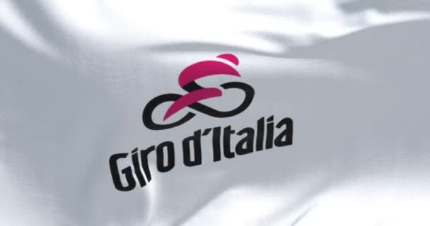 Mailand Februar 2024 Großaufnahme Der Giro Italia Fahne Die Wind — Stockvideo
