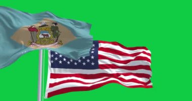 Delaware eyalet bayrağı yeşil arka planda izole edilmiş ulusal Amerikan bayrağıyla dalgalanıyor. Kusursuz 3D canlandırma animasyonu. Yeşil ekran. Krom anahtar. Alfa kanalı. Yavaş çekim döngüsü. 4K