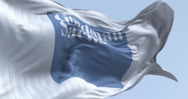New York Mar 2024 Bendera Bank Goldman Sachs Berkibar Pada — Stok Video