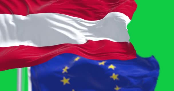 Флаги Австрии Европейского Союза Размахивающие Вместе Изолированы Зеленом Фоне Бесшовная — стоковое видео