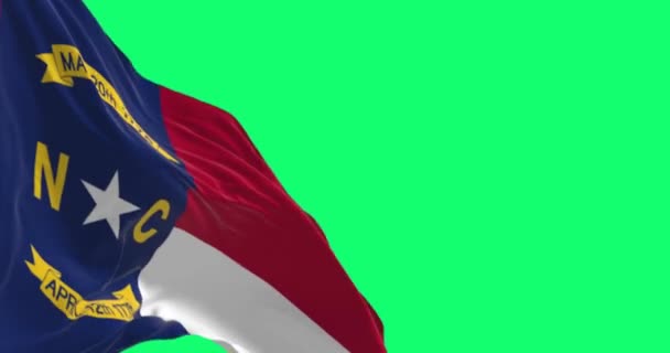 Bandera Del Estado Carolina Del Norte Ondeando Viento Aislado Sobre — Vídeo de stock