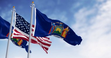 New York eyaletinin bayrakları açık bir günde Amerikan bayrağıyla dalgalanıyor. Eyalet arması olan mavi bir arka plan. 3 boyutlu illüstrasyon. Dalgalanan kumaş. Seçici odak