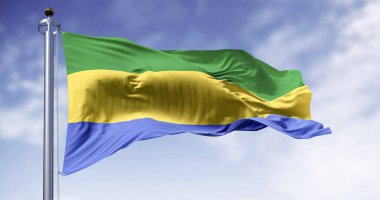 Gabon 'un ulusal bayrağı açık havada rüzgarda sallanıyor. Üç eşit yatay şerit yeşil, sarı ve mavi. 3D illüstrasyon canlandırıcı. Çırpınan kumaş