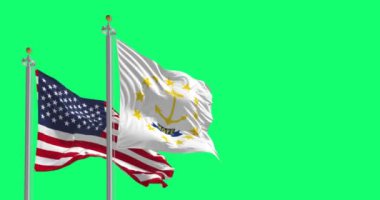 Rhode Island eyalet bayrağı yeşil arka planda izole edilmiş Amerikan bayrağıyla dalgalanıyor. Kusursuz 3D canlandırma animasyonu. Krom anahtar. Yavaş çekim döngüsü. Yeşil ekran. 4 bin. Seçici odak