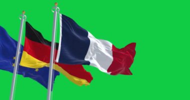 Fransa, Almanya ve Avrupa Birliği bayrakları yeşil arka planda yalıtılmış bir şekilde rüzgarda sallanıyor. Kusursuz 3D canlandırma animasyonu. Krom anahtar. Yavaş çekim döngüsü. Yeşil ekran. 4 bin. Seçici odak