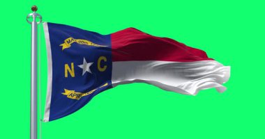 Kuzey Carolina bayrağı yeşil arka planda izole bir şekilde dalgalanıyor. Kusursuz 3D canlandırma animasyonu. Krom anahtar. Yavaş çekim döngüsü. Yeşil ekran. 4 bin. Seçici odak
