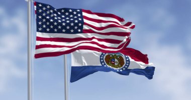 Missouri eyalet bayrağı ve ABD ulusal bayrağının yüksek çözünürlüklü 3D görüntüsü birlikte dalgalanıyor. Birlik, özgürlük, vatanseverlik ve demokrasinin sembolleri. Vatandaşlık, yazı işleri ve ulusal kullanım için ideal