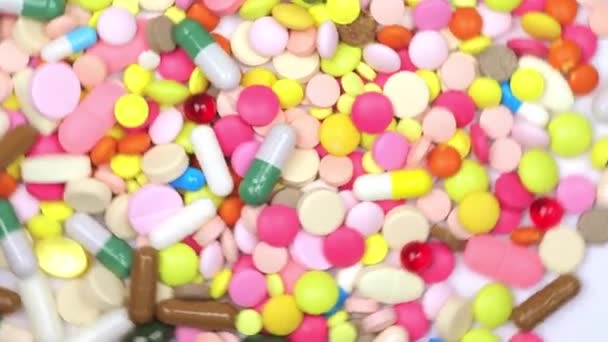Pillole Mediche Colorate Vista Dall Alto Primo Piano — Video Stock