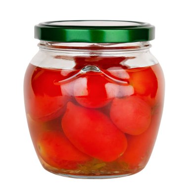 Konserve domatesli cam kavanoz izole edilmiş beyaz zemin.