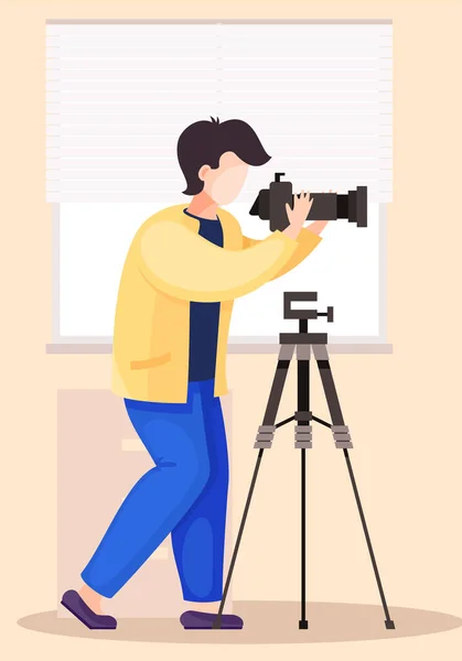 男は立ってレンズを調整する 写真芸術 カメラマンが撮影のためにカメラを準備する カメラを持つ写真家は 白い背景を持つ写真スタジオで写真を撮る — ストックベクタ