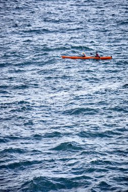 Neşeli bir deniz kanosu macerasına atlayın ve Arequipa Peru 'nun vahşi güzelliklerini keşfedin.