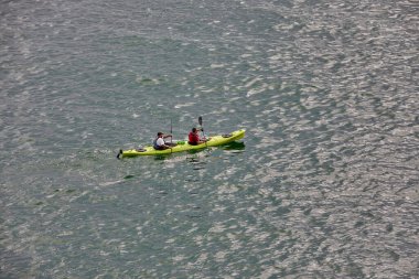 Neşeli bir deniz kanosu macerasına atlayın ve Arequipa Peru 'nun vahşi güzelliklerini keşfedin.