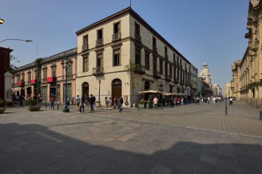 Limawhere 'in kalbinde bir mimari mücevher koloni cepheleri, oyulmuş balkonlar ve zamansız simetri zarafet ve ruhla inşa edilmiş bir şehrin ihtişamını yansıtır..