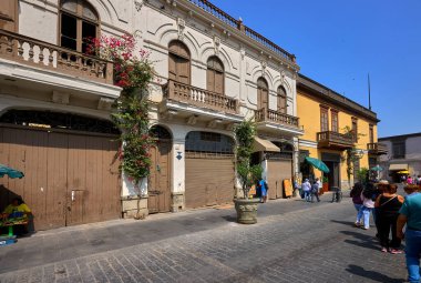 Limawhere 'in kalbinde bir mimari mücevher koloni cepheleri, oyulmuş balkonlar ve zamansız simetri zarafet ve ruhla inşa edilmiş bir şehrin ihtişamını yansıtır..