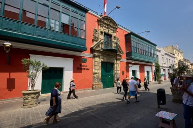 Limawhere 'in kalbinde bir mimari mücevher koloni cepheleri, oyulmuş balkonlar ve zamansız simetri zarafet ve ruhla inşa edilmiş bir şehrin ihtişamını yansıtır..