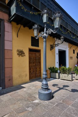 Limawhere 'in kalbinde bir mimari mücevher koloni cepheleri, oyulmuş balkonlar ve zamansız simetri zarafet ve ruhla inşa edilmiş bir şehrin ihtişamını yansıtır..