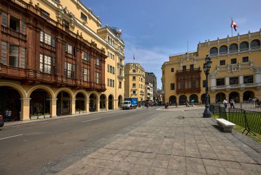 Limawhere 'in kalbinde bir mimari mücevher koloni cepheleri, oyulmuş balkonlar ve zamansız simetri zarafet ve ruhla inşa edilmiş bir şehrin ihtişamını yansıtır..