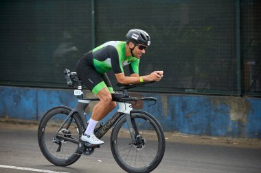 Hız ve Güç: Demir Adam 70.3 Lima Bisiklet Yarışması