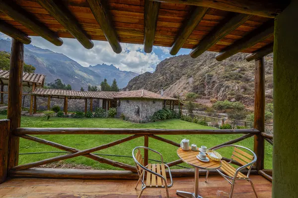 Peru 'nun Kutsal Dağlık Vadisi Cusco Peru' da Huzurlu Eko-Loca.