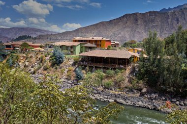 Peru 'nun Kutsal Dağlık Vadisi Cusco Peru' da Huzurlu Eko-Loca.