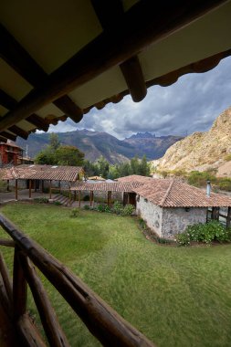 Peru 'nun Kutsal Dağlık Vadisi Cusco Peru' da Huzurlu Eko-Loca.