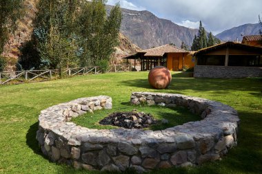 Peru 'nun Kutsal Dağlık Vadisi Cusco Peru' da Huzurlu Eko-Loca.