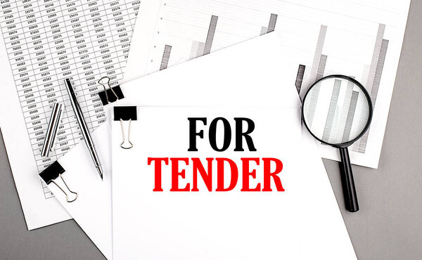 FOR TEND текст на бумаге на фоне графика