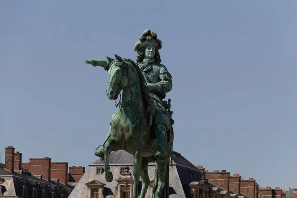 Estátua Rei Louis — Fotografia de Stock