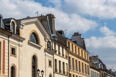 Yapı ülkesinin ön cephesi